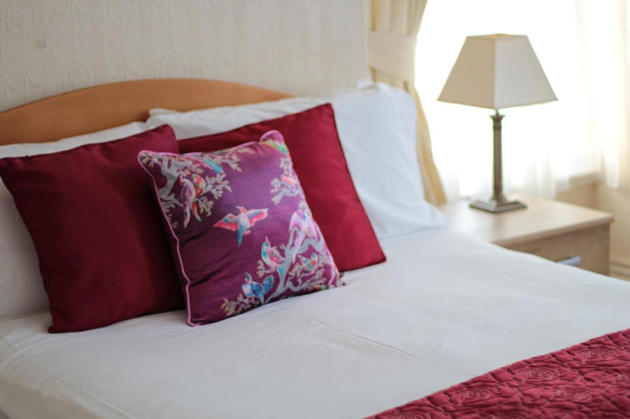 Cleve Court Hotel Пейнтон Экстерьер фото